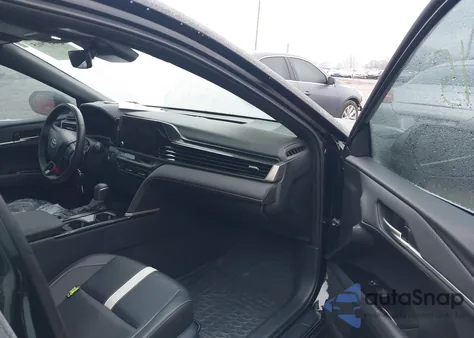 2025 Toyota Camry Se из США, поврежденный, VIN 4T1DAACK5SU515794